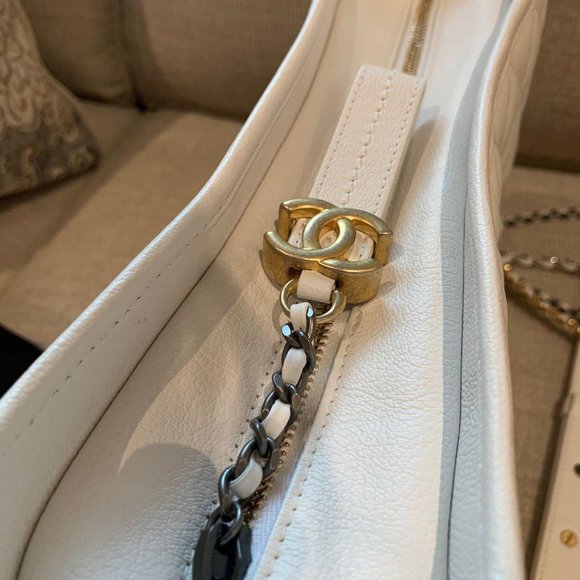 SOLD - 🔥CHANEL GABRIELLE LARGE HOBO BAG🔥 BN - Picture 6 of 15